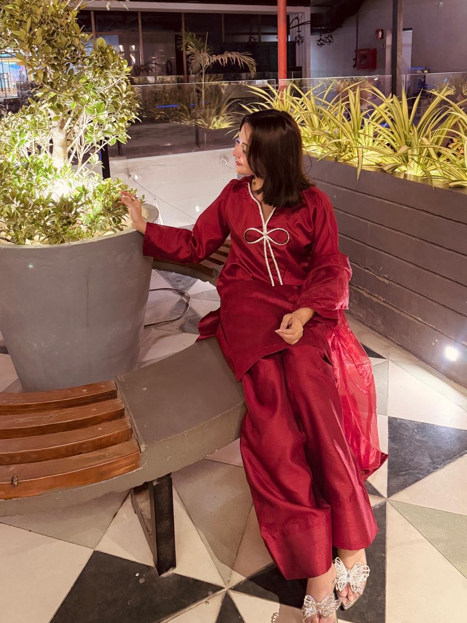 Bow Farshi Shalwar By Maheen Closet ❤️