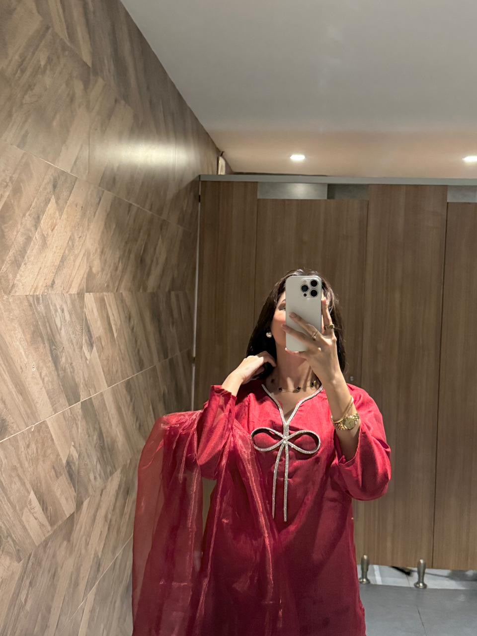 Bow Farshi Shalwar By Maheen Closet ❤️