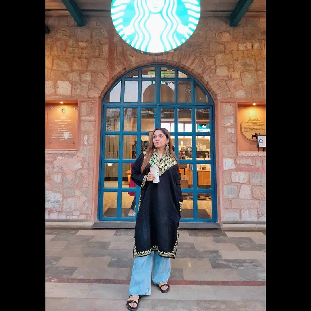 Pheran Embroided Kurti π