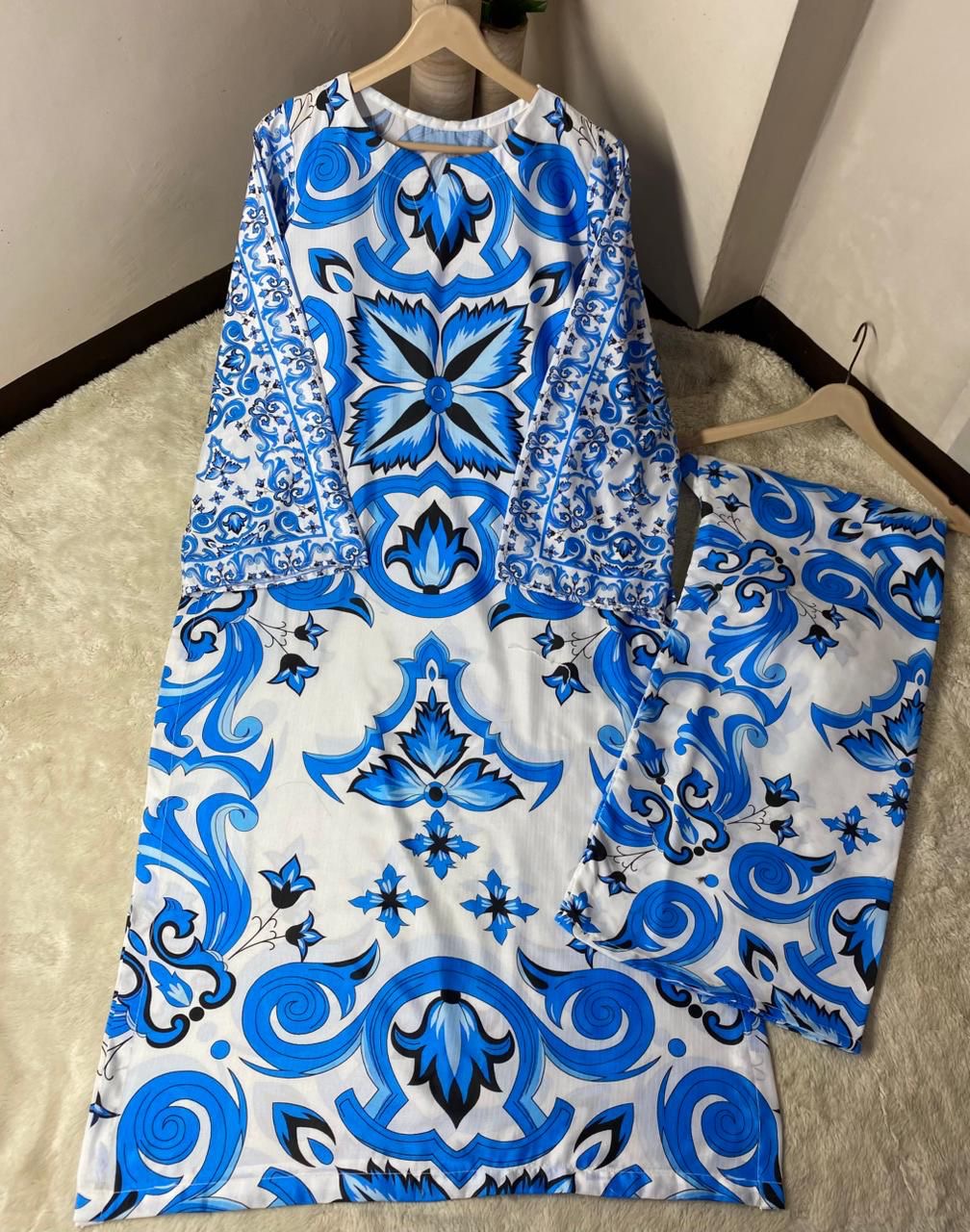 Long  Print 2 Pcs Long Shirt ❤️