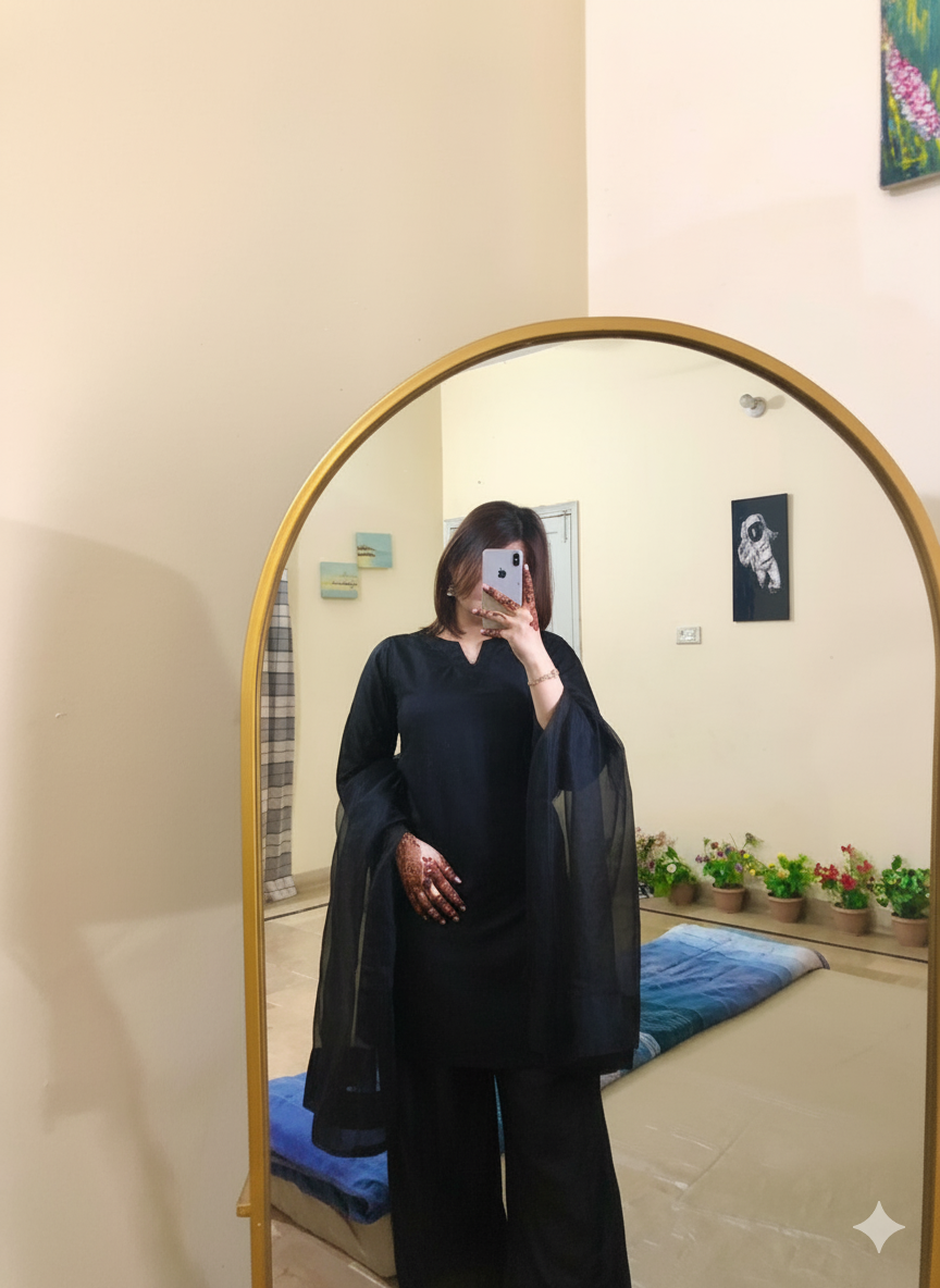 Raw Silk Black Dress Three Peice 🖤