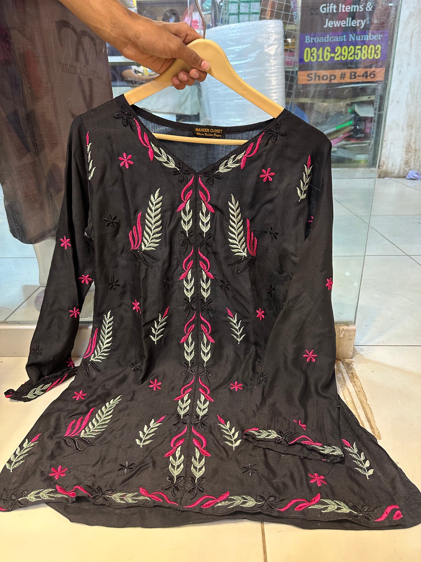 Indian New Embroided Kurti 🖤